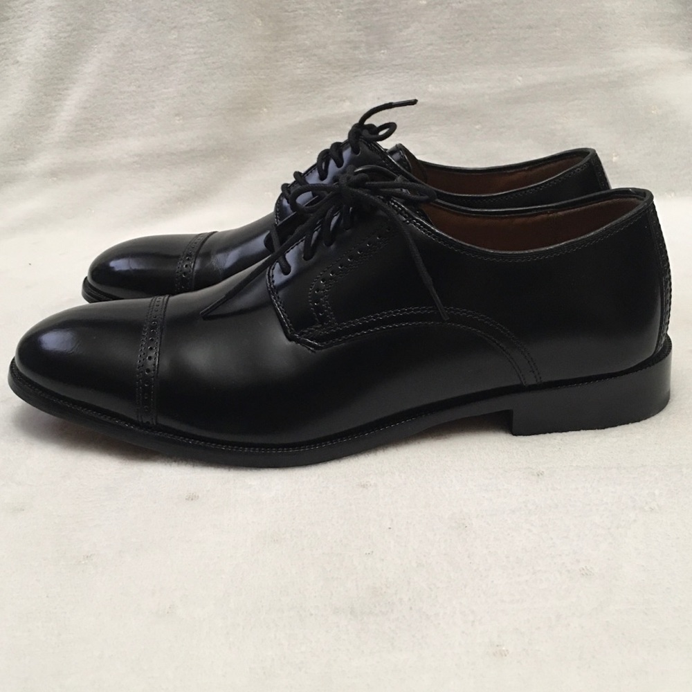 Johnston & Murphy Cap-Toe Oxfords Dress Shoes - Picture 3 of 15